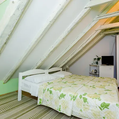 Old Town Baroque Palace Apartment