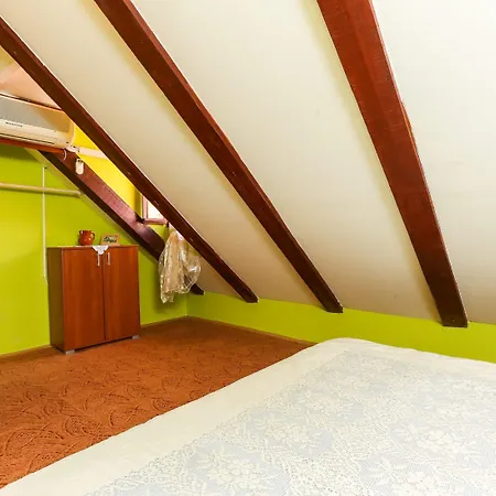 Old Town Baroque Palace Apartment