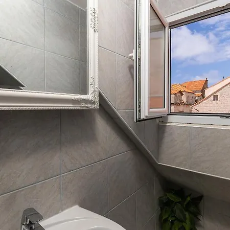 Old Town Baroque Palace Apartament